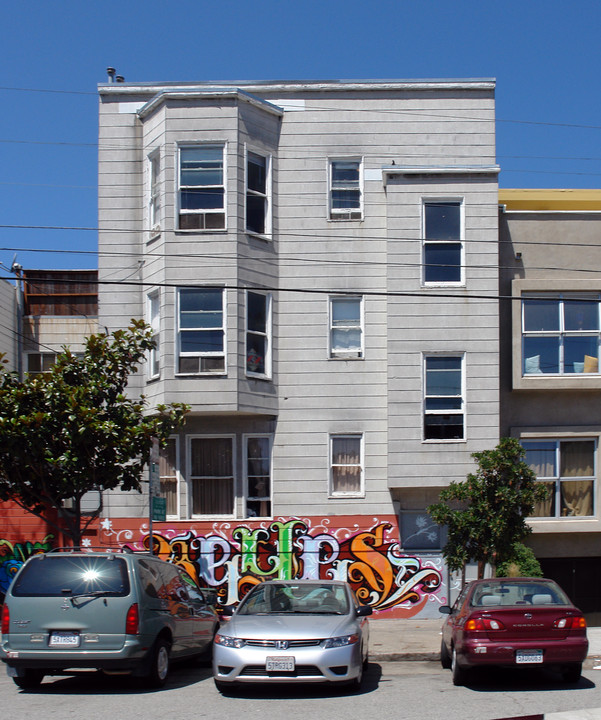 2290 Bryant Ter in San Francisco, CA - Building Photo