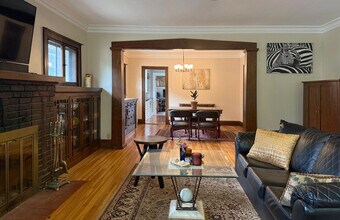 3546 Harriet Ave, Unit 3546 in Minneapolis, MN - Foto de edificio - Building Photo