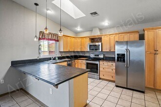 990 Huntington Pl in Lake Havasu City, AZ - Building Photo - Building Photo