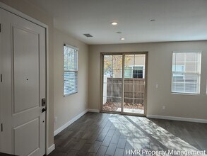 293 E Arrow Hwy in Glendora, CA - Building Photo - Building Photo