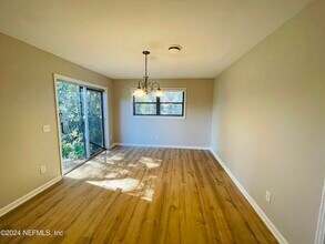 5350 Selton Ave in Jacksonville, FL - Building Photo - Building Photo