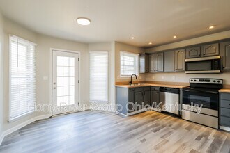 6400 Sky Blue Ave in Louisville, KY - Building Photo - Building Photo