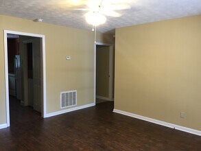 1207 Fair Rd in Statesboro, GA - Building Photo - Building Photo