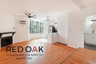 10304 Tujunga Canyon Blvd in Los Angeles, CA - Building Photo