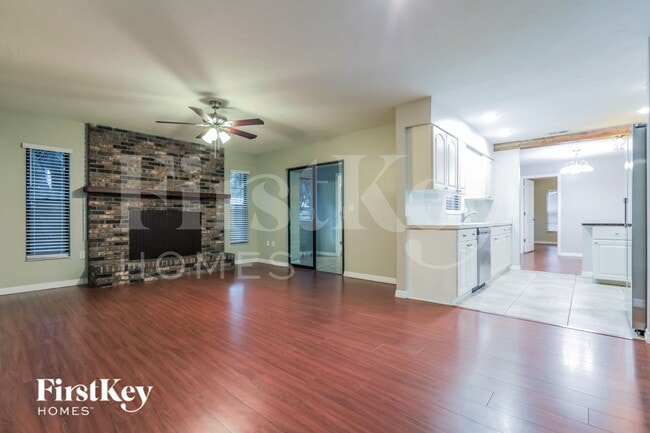 8340 Brandeis Cir W in Sarasota, FL - Building Photo - Building Photo