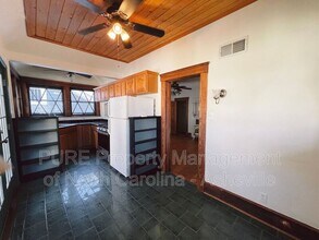 114 Hillside St in Asheville, NC - Building Photo - Building Photo