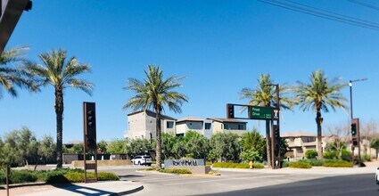 7031 W Knox Rd in Chandler, AZ - Building Photo - Building Photo