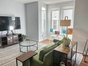 874 Howell St N in St. Paul, MN - Building Photo - Building Photo