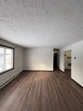 74 Briarcliff Ave in Alliance, OH - Building Photo - Building Photo