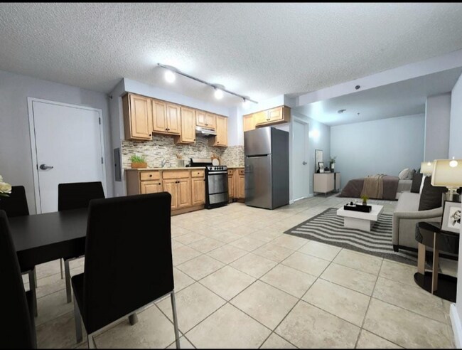 22 W 25th St in Bayonne, NJ - Building Photo - Building Photo