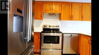 153 Kimono Crescent in Richmond Hill, ON - Building Photo - Building Photo