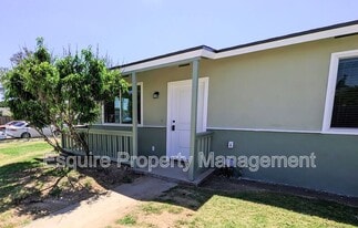 69 Raemere St in Camarillo, CA - Building Photo