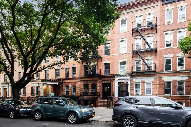 464 Prospect Place in Brooklyn, NY - Building Photo - Primary Photo