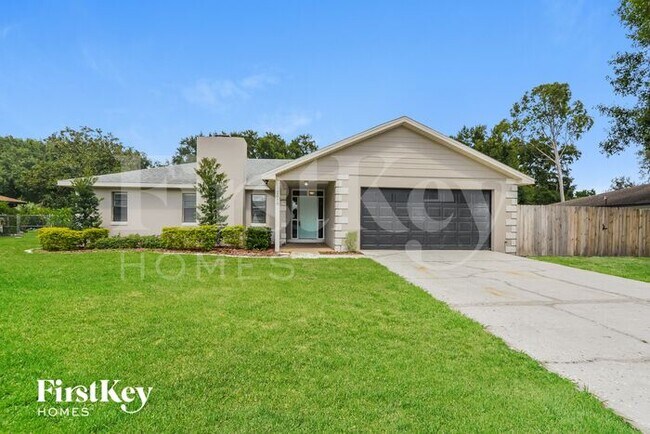 property at 2008 Brentwood Dr