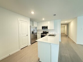 29030 Grazing Plns Ln in Hockley, TX - Building Photo - Building Photo