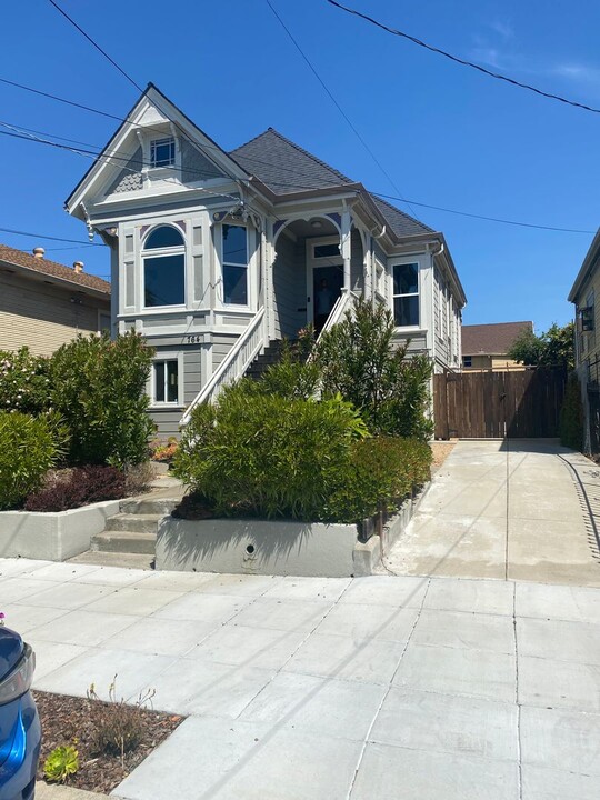 764 59th St-Unit -1 in Oakland, CA - Building Photo