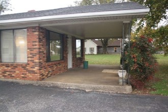 7848 Nashville Rd in Bowling Green, KY - Building Photo - Building Photo