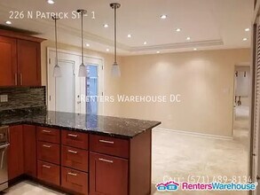 226 N Patrick St in Alexandria, VA - Building Photo - Building Photo