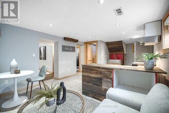 6 Thirty First St in Toronto, ON - Building Photo - Building Photo