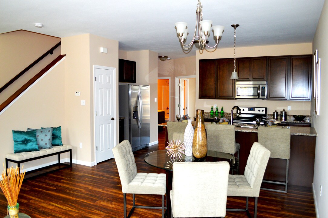Springwell Village in St. Charles, MO - Building Photo
