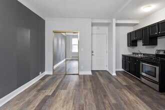 5860 N Kenmore Ave in Chicago, IL - Building Photo - Building Photo