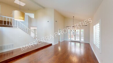 14 Serenity Ln in Laguna Niguel, CA - Building Photo - Building Photo