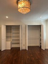 840 Threadneedle St in Houston, TX - Building Photo