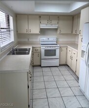 3805 SE 11th Ave in Cape Coral, FL - Building Photo - Building Photo