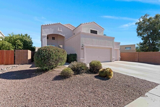 property at 9460 N Crestone Dr