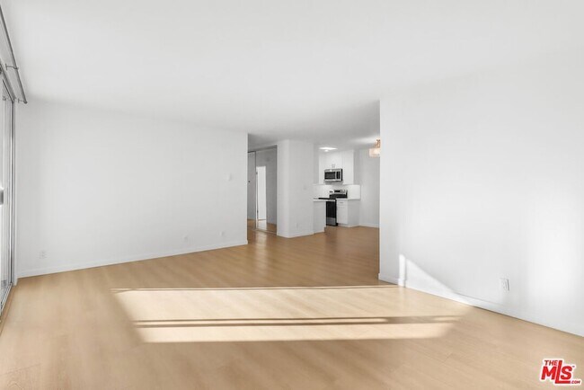 1114 12th St in Santa Monica, CA - Building Photo - Building Photo