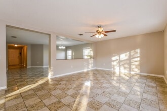1552 Truscott Ct in Mount Dora, FL - Building Photo - Building Photo