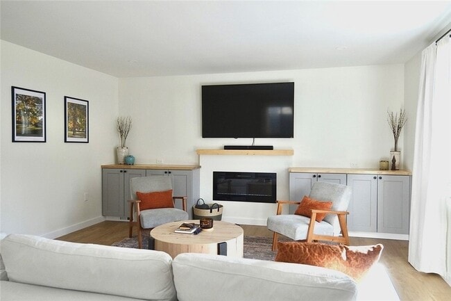 422 Avery St in Pittsburgh, PA - Building Photo - Building Photo