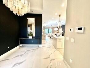 3029 Bellflower Cir in West Palm Beach, FL - Building Photo - Building Photo