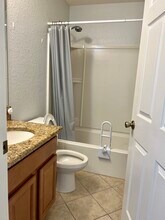 12305 NE 48th Loop in Oxford, FL - Building Photo - Building Photo