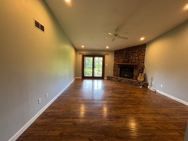 property at 6050 S Sinclair Rd