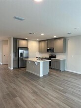 4528 Campsite Lp in Orlando, FL - Foto de edificio - Building Photo