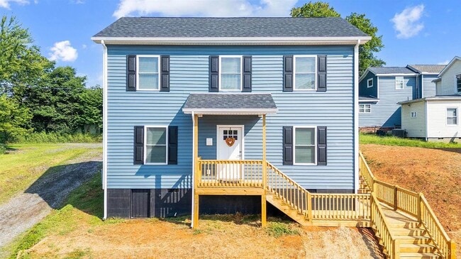 property at 1209 16th St