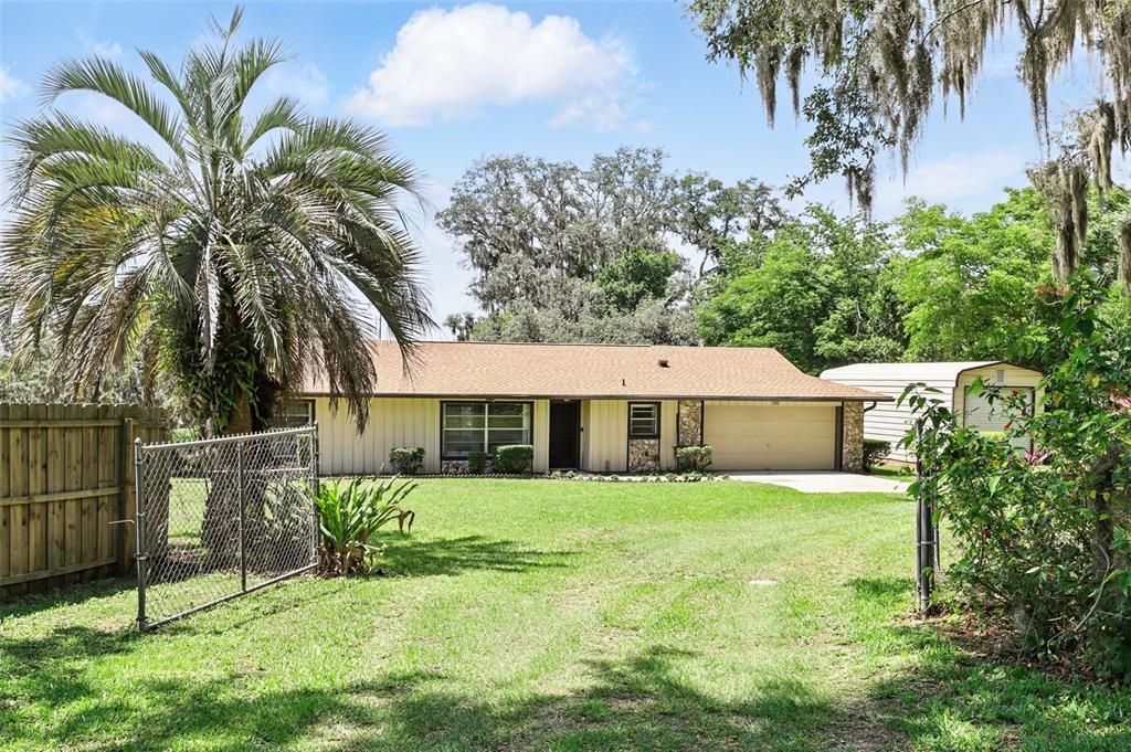 2343 Greenacre Rd in Apopka, FL - Building Photo