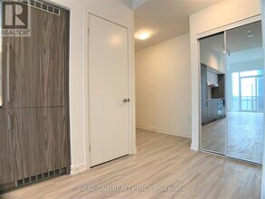 55 Cooper St in Toronto, ON - Building Photo - Building Photo