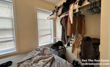 27 Phillips St, Unit 3 in Boston, MA - Building Photo - Building Photo