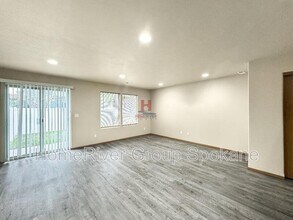 2716 N Fox Rd in Spokane Valley, WA - Building Photo - Building Photo