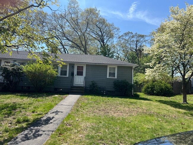 property at 52 Fottler Rd