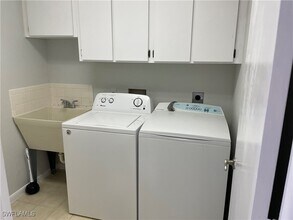 373 St Andrews Blvd in Naples, FL - Building Photo - Building Photo