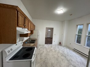 453 S Main St in Bangor, PA - Building Photo - Building Photo