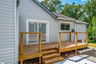 202 Briarcliff Dr in Greenville, SC - Building Photo - Building Photo