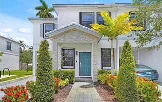 1513 SW 28th St in Fort Lauderdale, FL - Building Photo