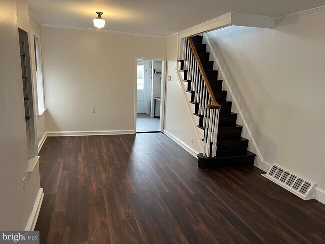 30 W Abington Ave in Philadelphia, PA - Building Photo - Building Photo