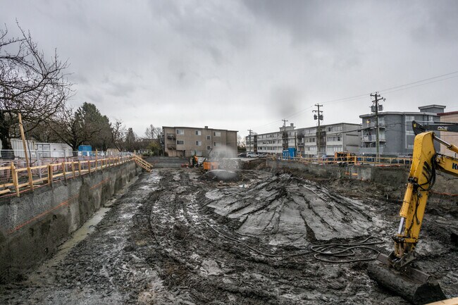 The Hawthorn in Vancouver, BC - Building Photo - Building Photo