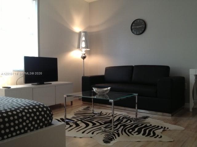 1127 Euclid Ave in Miami Beach, FL - Building Photo - Building Photo