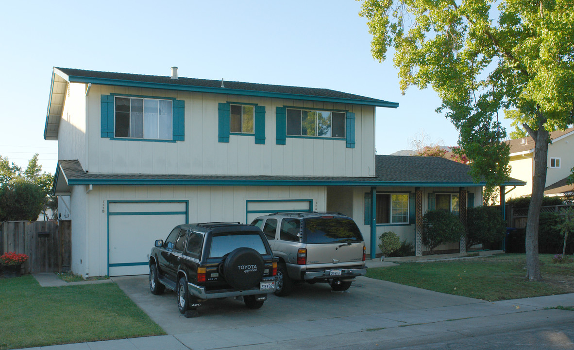 132 Belwood Ln in Los Gatos, CA - Building Photo